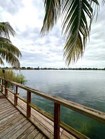 2433 SW 58 Mnr, Fort Lauderdale, FL 33312