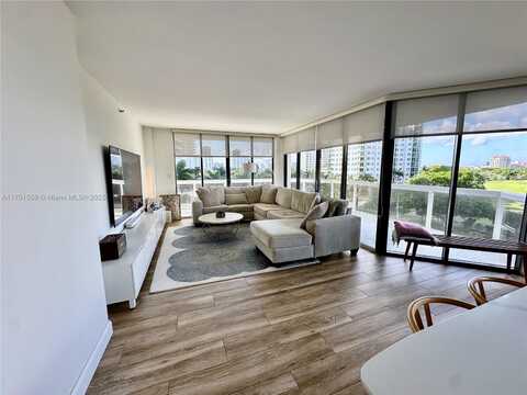 20185 E Country Club Dr, Aventura, FL 33180