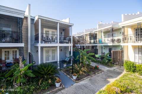 2501 Gulf Avenue, Gulfport, MS 39501