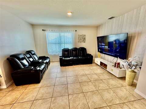 3082 ROYAL TERN DRIVE, WINTER HAVEN, FL 33881