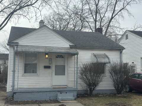 20518 Hollywood, Harper Woods, MI 48225