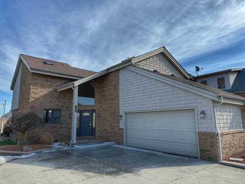 41610 Belvidere, Harrison, MI 48045