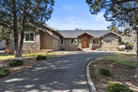 8787 Merlin Drive, Redmond, OR 97756