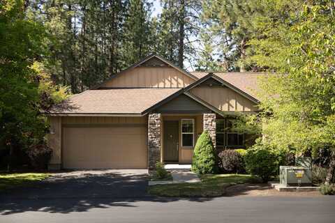19586 Tokatee Lake Court, Bend, OR 97702