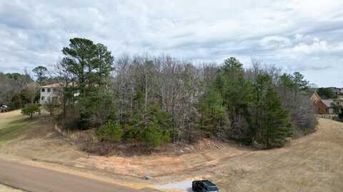 1100 E Wellsgate Drive, Oxford, MS 38655