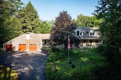 48 Maple Manor Road, Conway, NH 03813