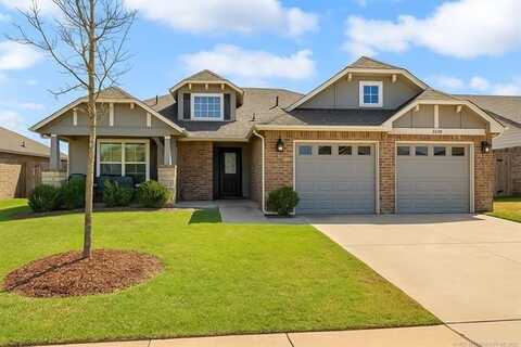 3838 E 144th Street S, Bixby, OK 74008