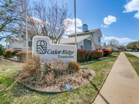 623 Ridgeline Drive, Hurst, TX 76053