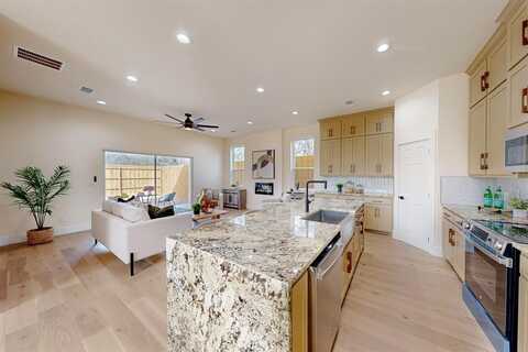 1525 Mcbroom Street, Dallas, TX 75212