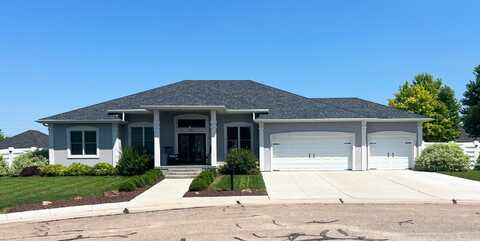 987 Teal Ct., North Platte, NE 69101