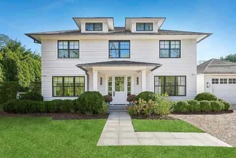 200 Cove Hollow Road, East Hampton, NY 11937
