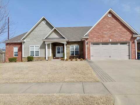 102 Buffalo Street, Clarksville, AR 72830