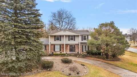 5329 Watergate Road, West Bloomfield, MI 48323