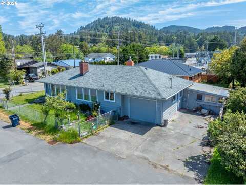 29545 BAILOR ST, Gold Beach, OR 97444