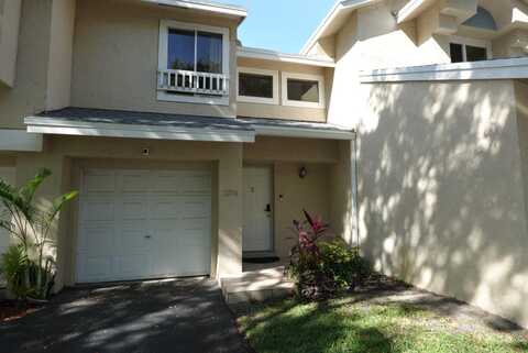 2274 Discovery Circle W, Deerfield Beach, FL 33442