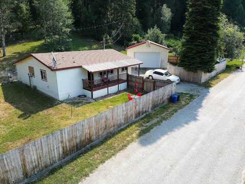 132a Village St, Metaline Falls, WA 99153