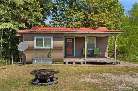 118 W Sawmill Road, English, IN 47118