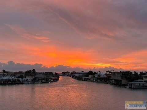 226 Houston St., Port Isabel, TX 78578