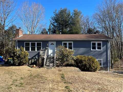 25 Green Avenue, Smithfield, RI 02917