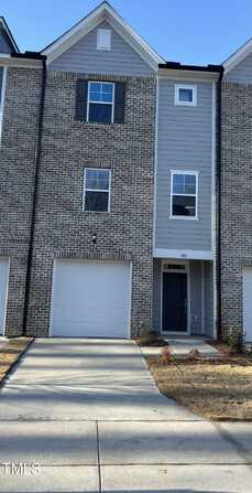 1913 Fishamble Street, Fuquay Varina, NC 27526