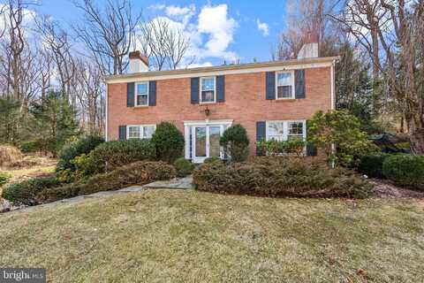 18 FOX CHASE ROAD, MALVERN, PA 19355