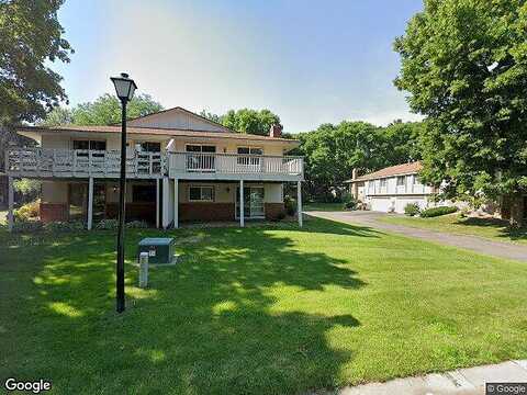 74Th, MAPLE GROVE, MN 55311