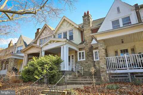 Roumfort, PHILADELPHIA, PA 19119