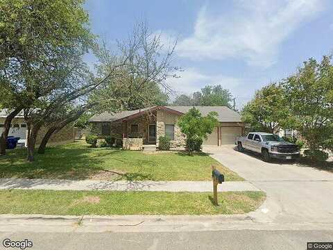 Kate, COPPERAS COVE, TX 76522