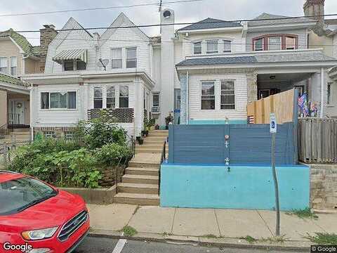 Huntley, UPPER DARBY, PA 19082