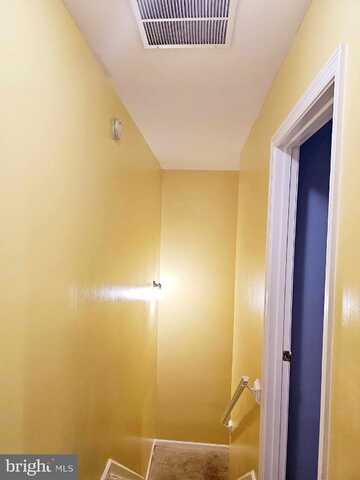 Towne, CHARLOTTESVILLE, VA 22901