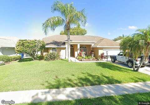 Carriage, SARASOTA, FL 34243
