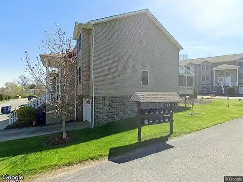 Wood Hills, ERIE, PA 16510