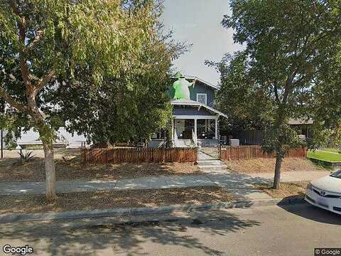 Calaveras, FRESNO, CA 93701