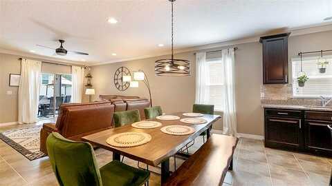 Los Galeones, GROVELAND, FL 34736