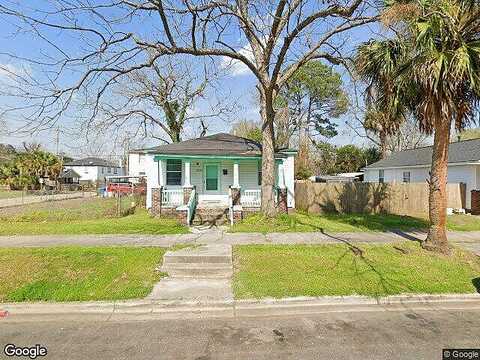44Th, SAVANNAH, GA 31405