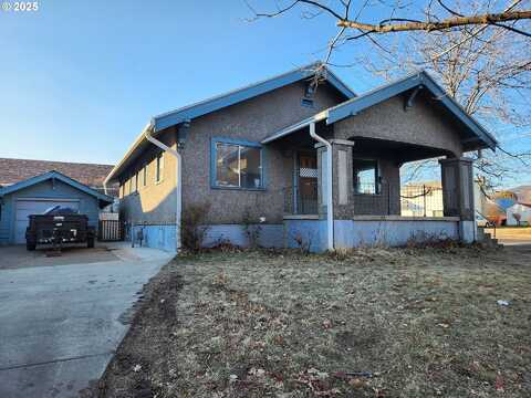 8Th, LA GRANDE, OR 97850