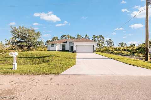 30Th, LEHIGH ACRES, FL 33971