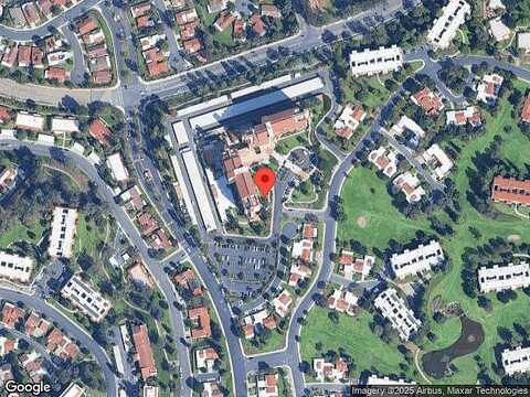 Paseo Del Lago, LAGUNA WOODS, CA 92637