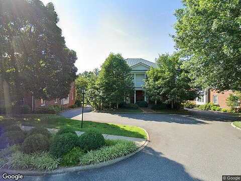 Worthington Dr, Charlottesville, VA 22903