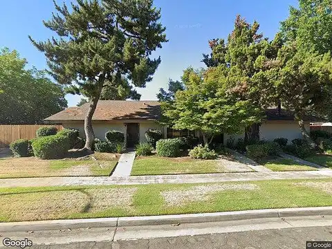 E Rialto Ave, Fresno, CA 93726