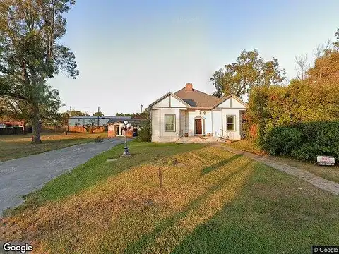Front, GROVETON, TX 75845