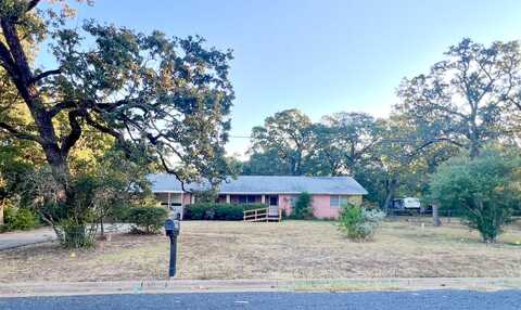 Laura, BRYAN, TX 77803
