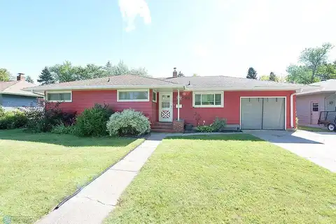 S 6Th Street S, Moorhead, MN 56560