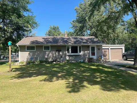 South Street E, Litchfield, MN 55355