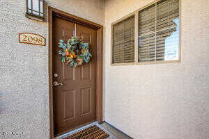 S Pierpont Dr #2098, Mesa, AZ 85206