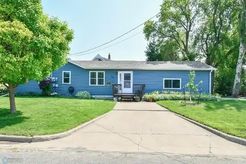 17Th Street, Moorhead, MN 56560