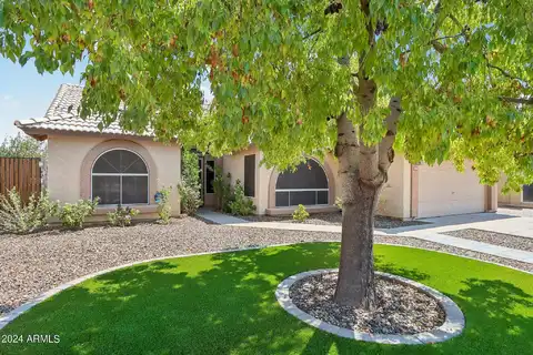 N Avoca Street, Mesa, AZ 85207