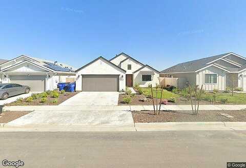 W Annika Dr, Hanford, CA 93230