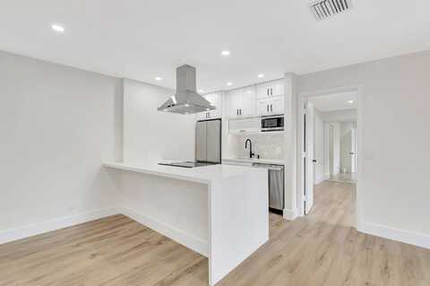 Crossings Circle, Boynton Beach, FL 33435