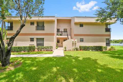 Carambola Circle S, Coconut Creek, FL 33066